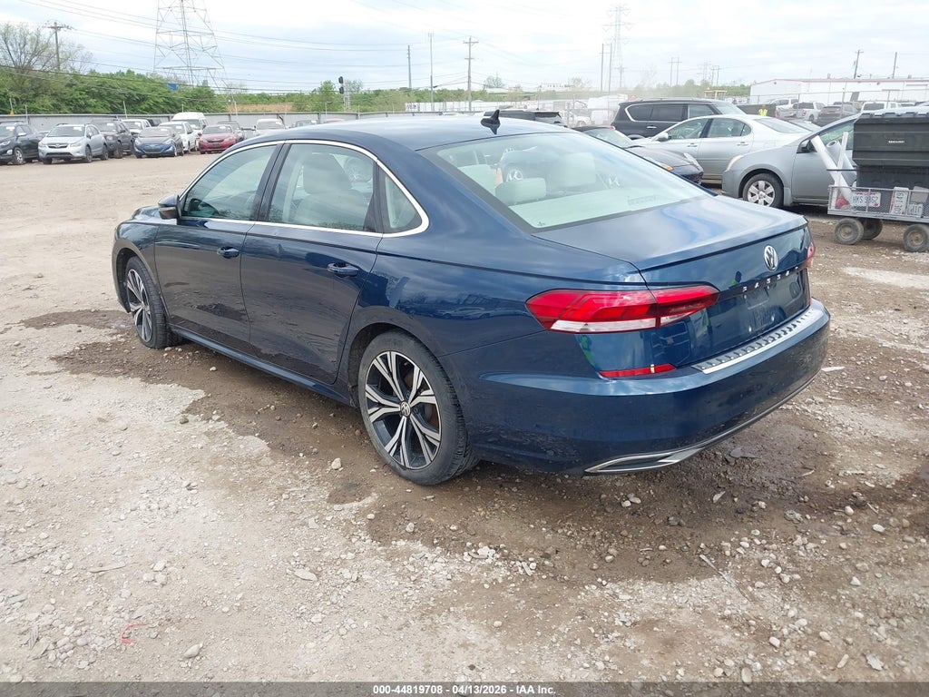 Volkswagen Passat 2021