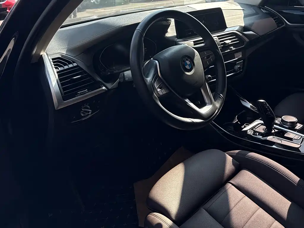 BMW X3 2021