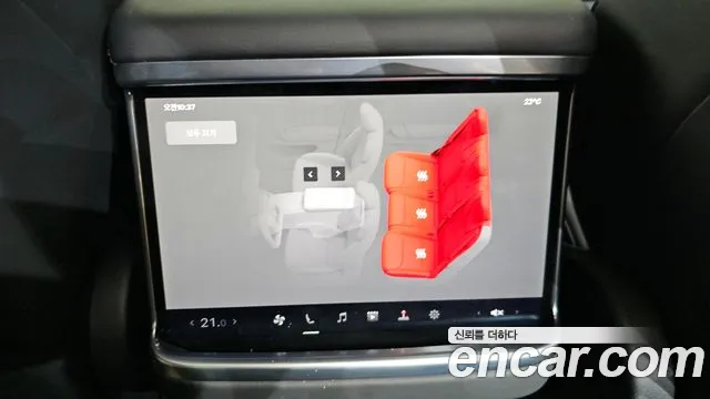 Tesla Model X 2024
