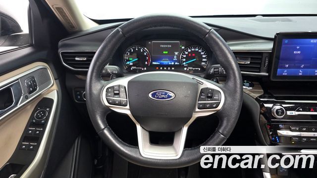 Ford Explorer 2021