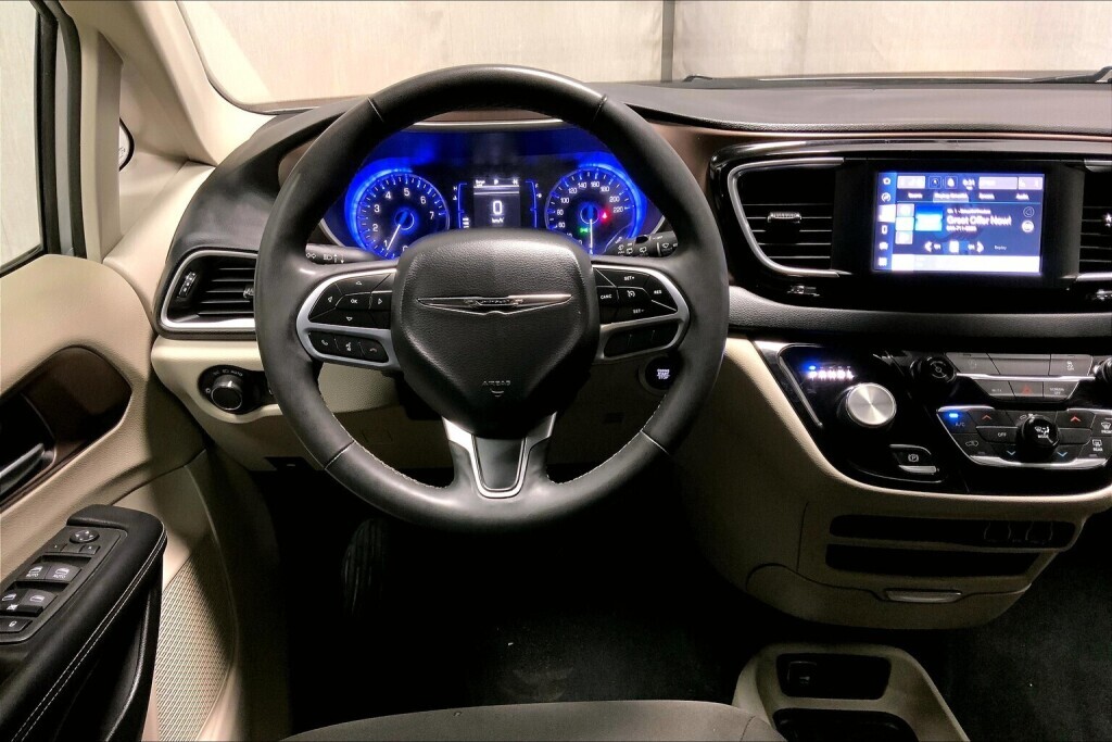 Dodge GRAND CARAVAN 2023