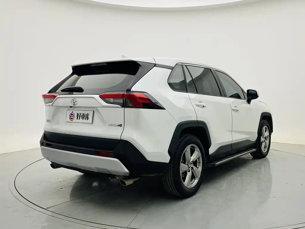 Toyota RAV4 2022