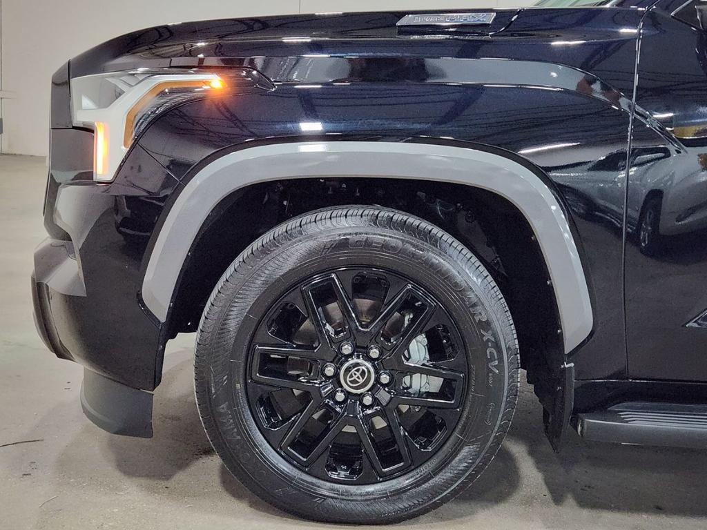 Toyota Sequoia 2024