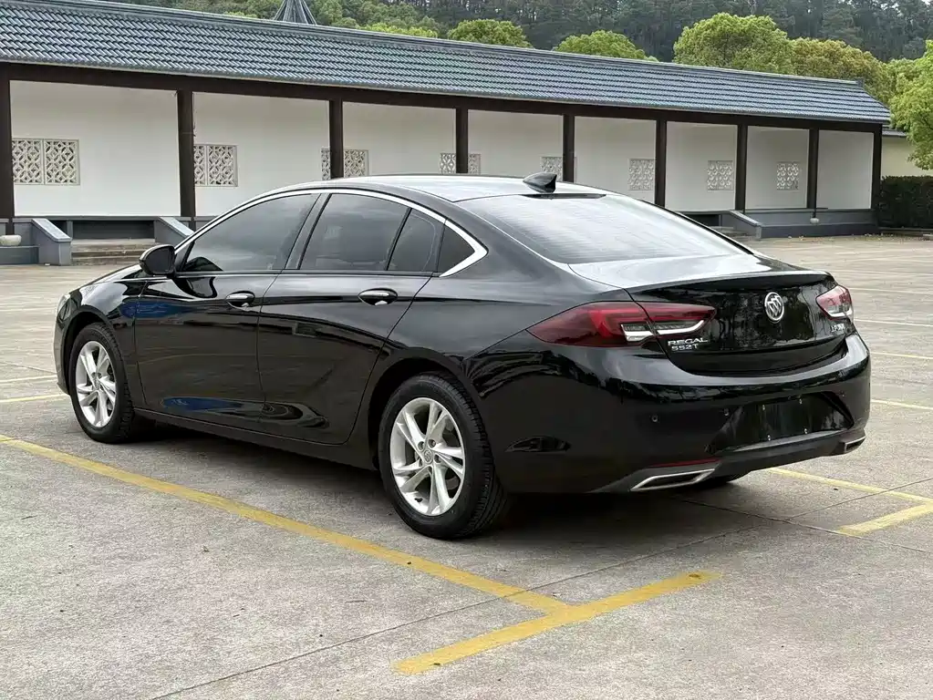 Buick Regal 2022
