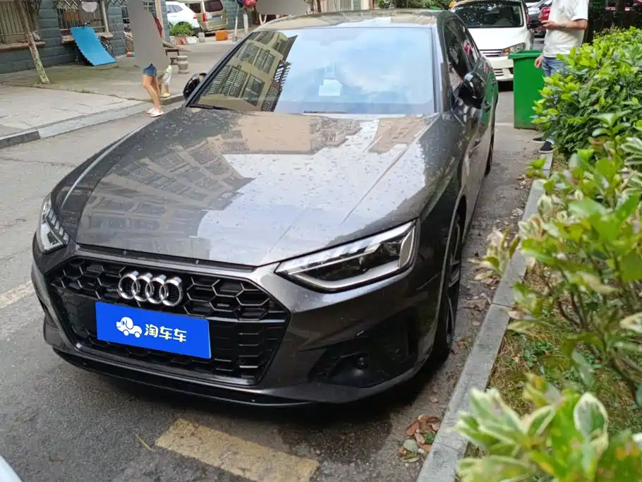 Audi A4 2024