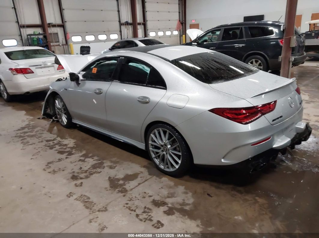 Mercedes-Benz CLA 2022
