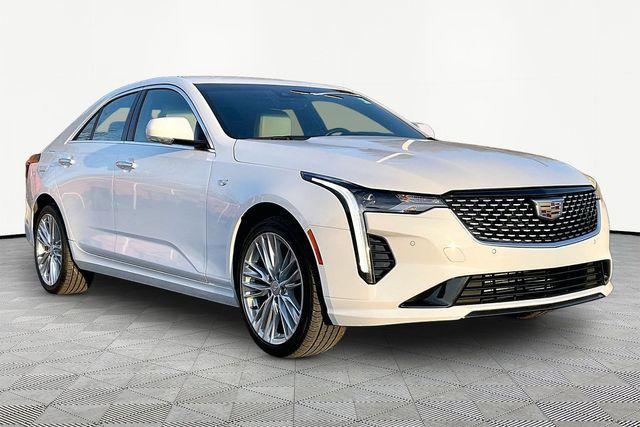 Cadillac CT4 2024