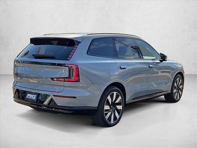 Volvo EX90 2025