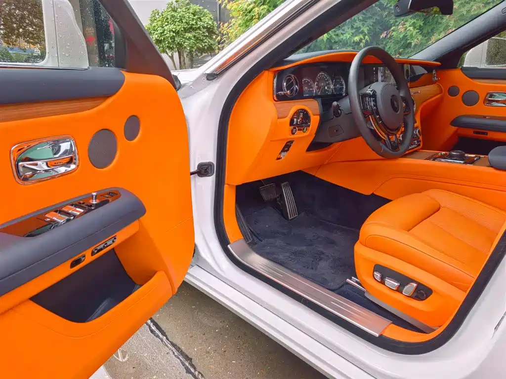 Rolls-Royce Ghost 2023