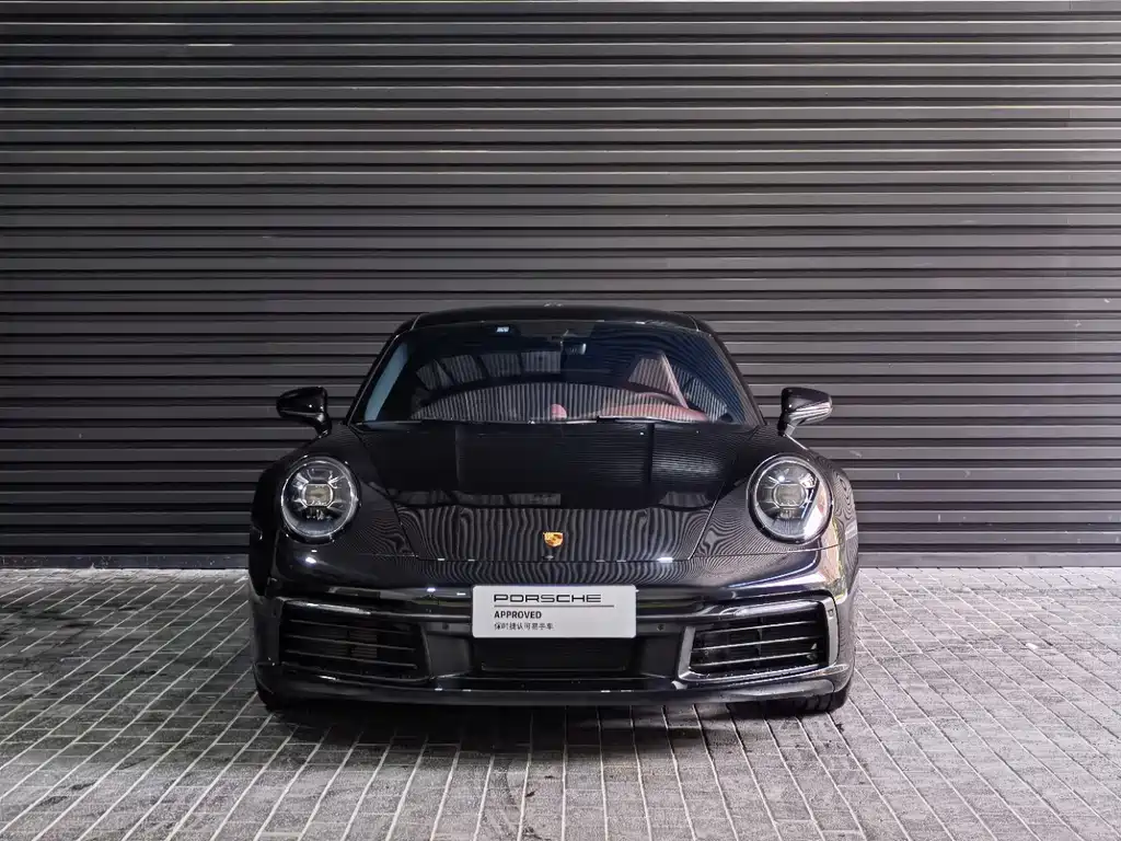 Porsche 911 2023