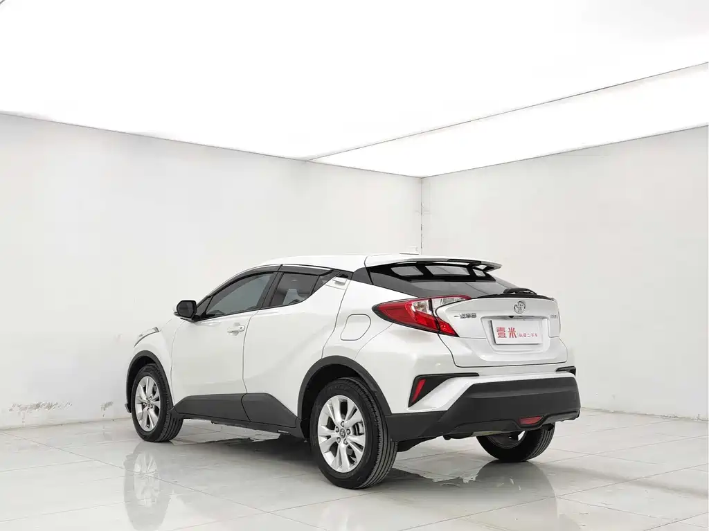 Toyota Izoa 2021