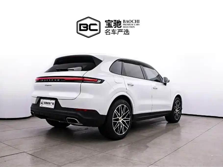 Porsche Cayenne 2024