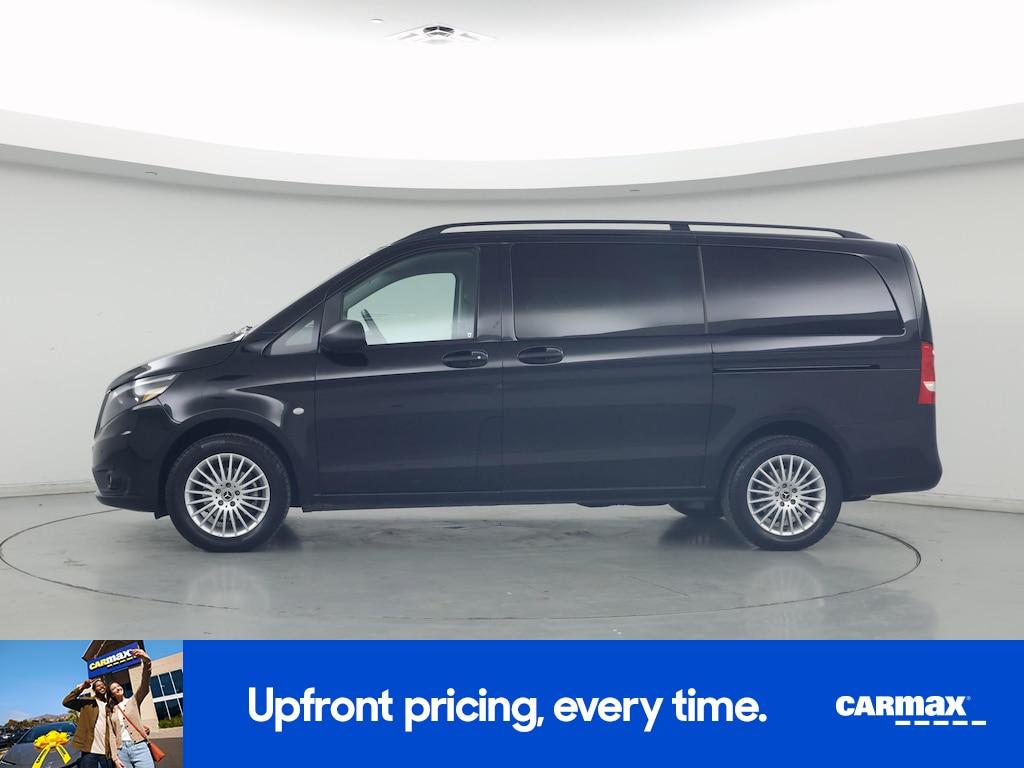 Mercedes-Benz Metris 2023