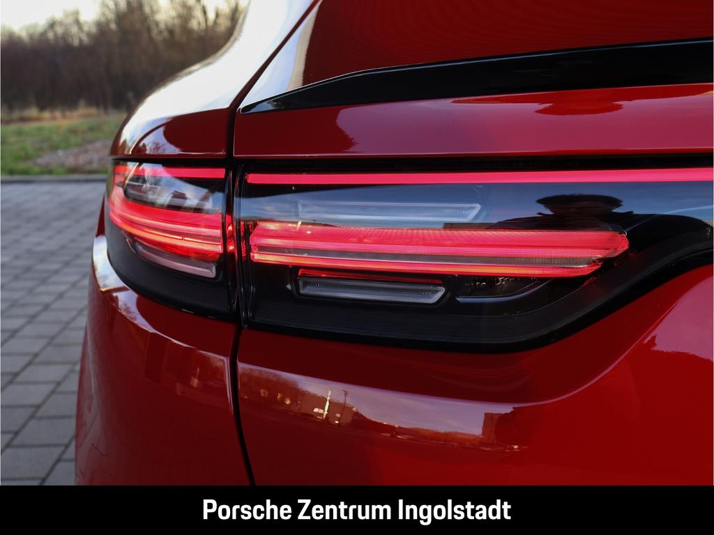 Porsche Cayenne 2022