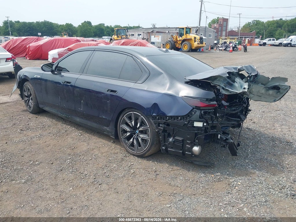 BMW i7 2024