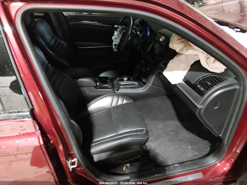 Chrysler 300 2023