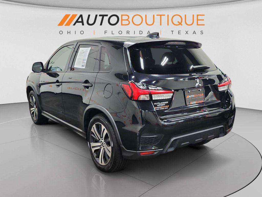 Mitsubishi Outlander Sport 2021