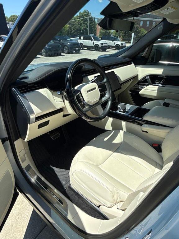 Land Rover Range Rover 2025