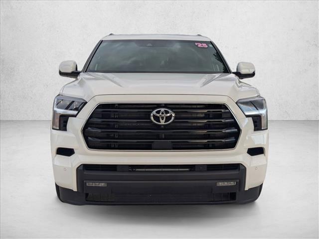 Toyota Sequoia 2025