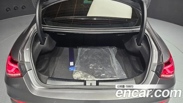 Mercedes-Benz CLA 2022