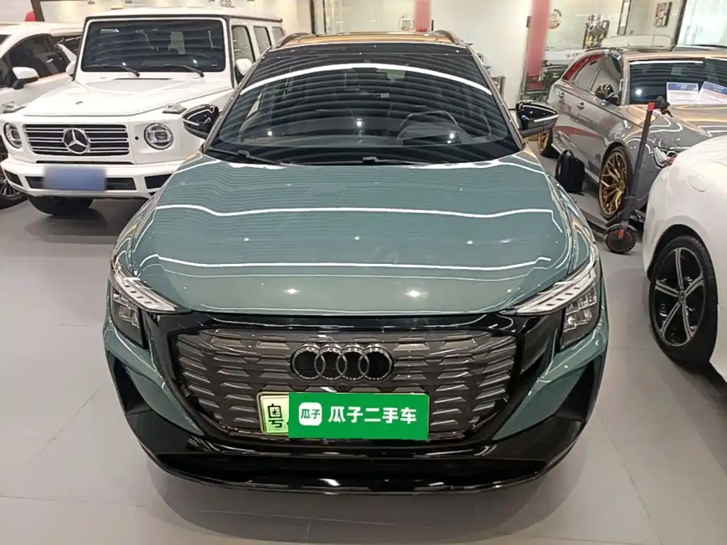 Audi Q5 e-tron 2024
