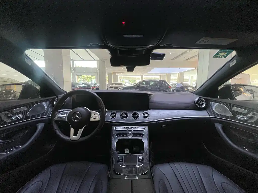 Mercedes-Benz CLS 2020
