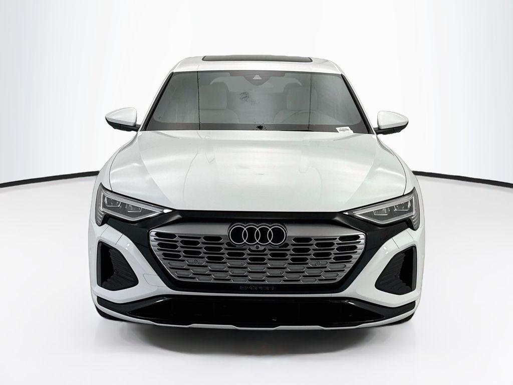 Audi Q8 2024