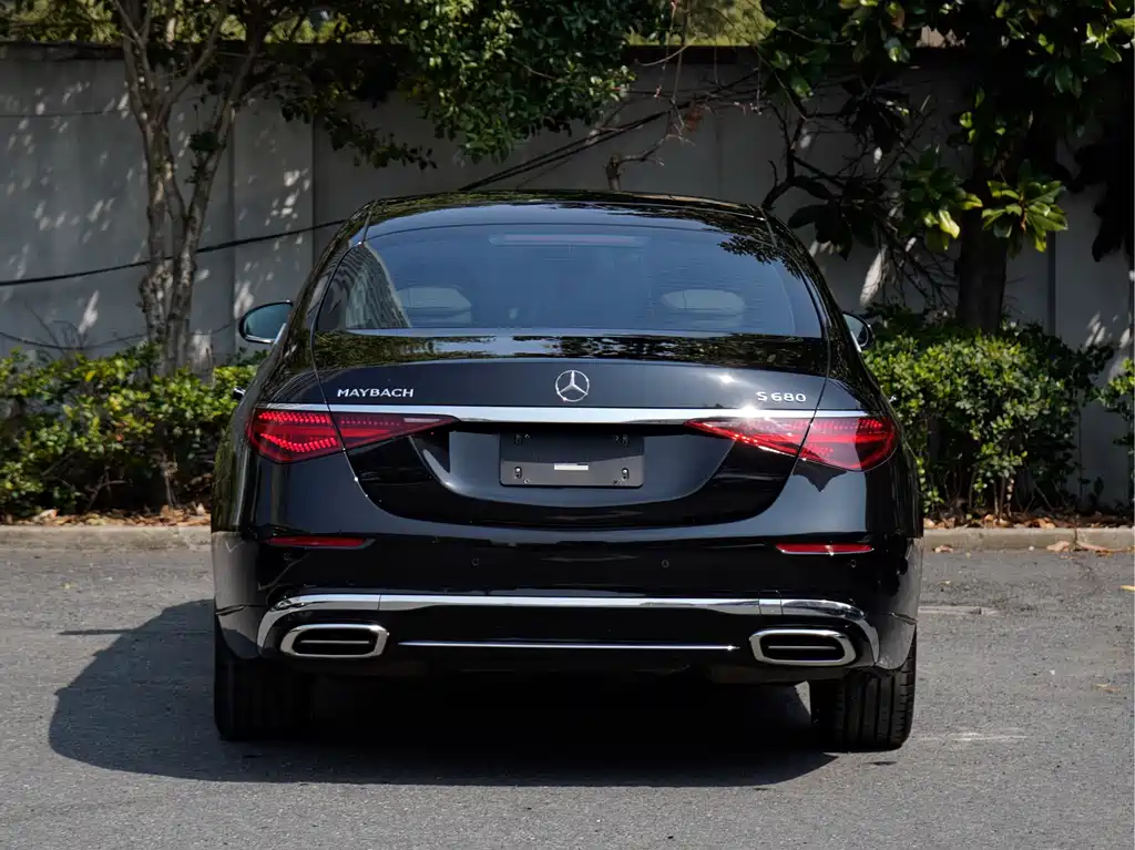 Mercedes-Benz Maybach S-Класс 2023
