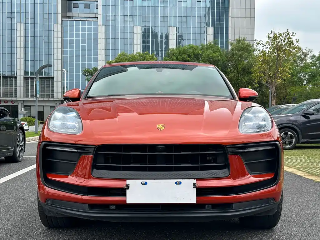 Porsche Macan 2022