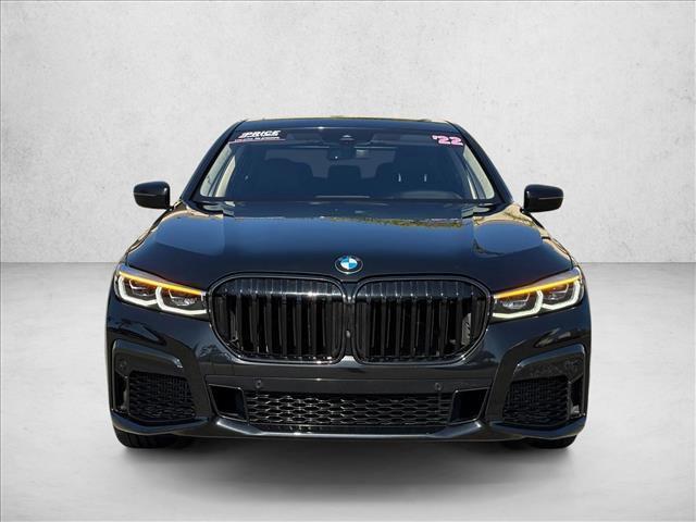 BMW M760 2022