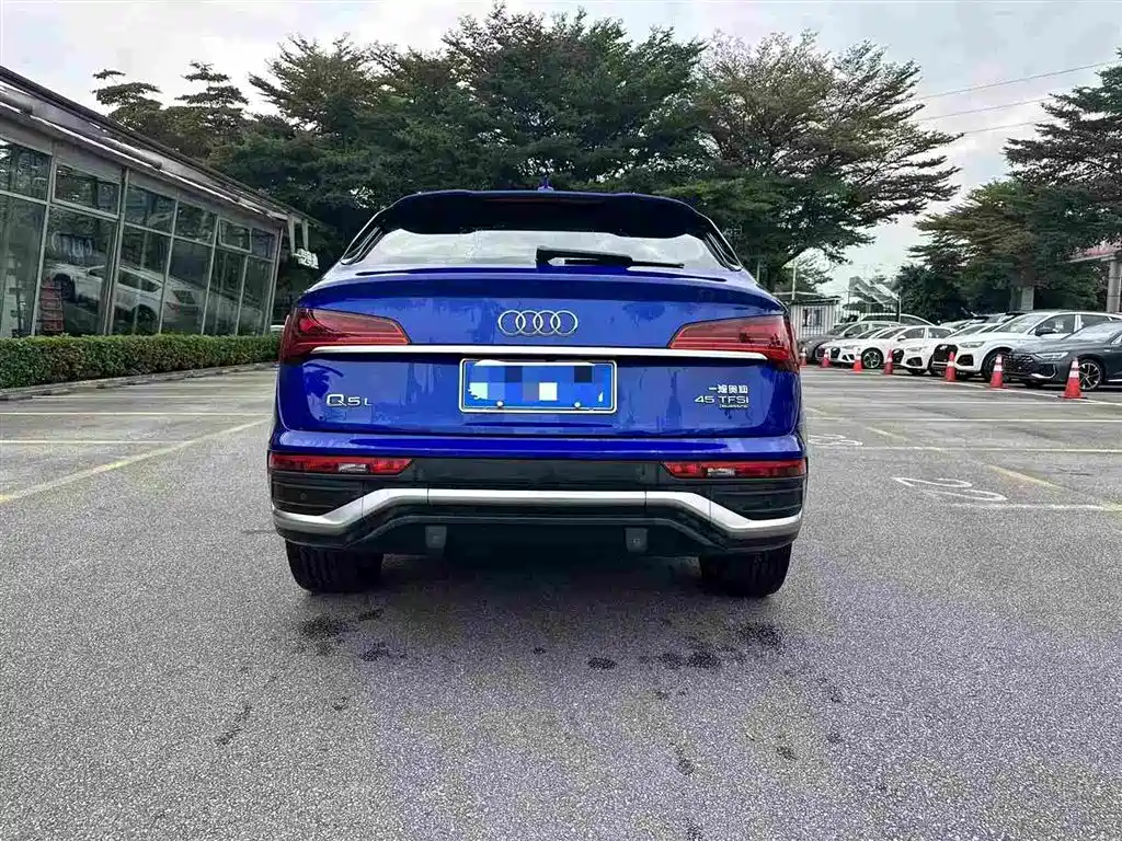 Audi Q5 2022