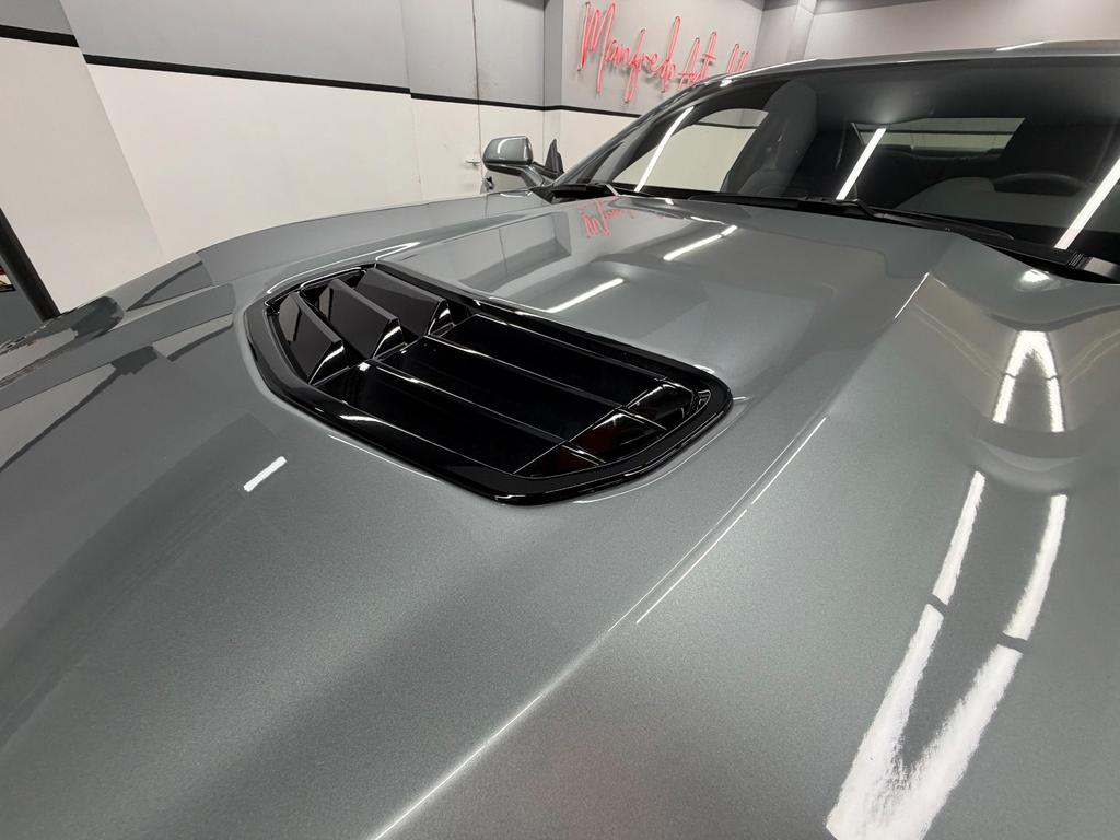 Chevrolet Camaro 2024