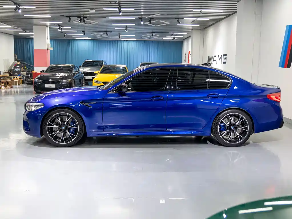 BMW M5 2020