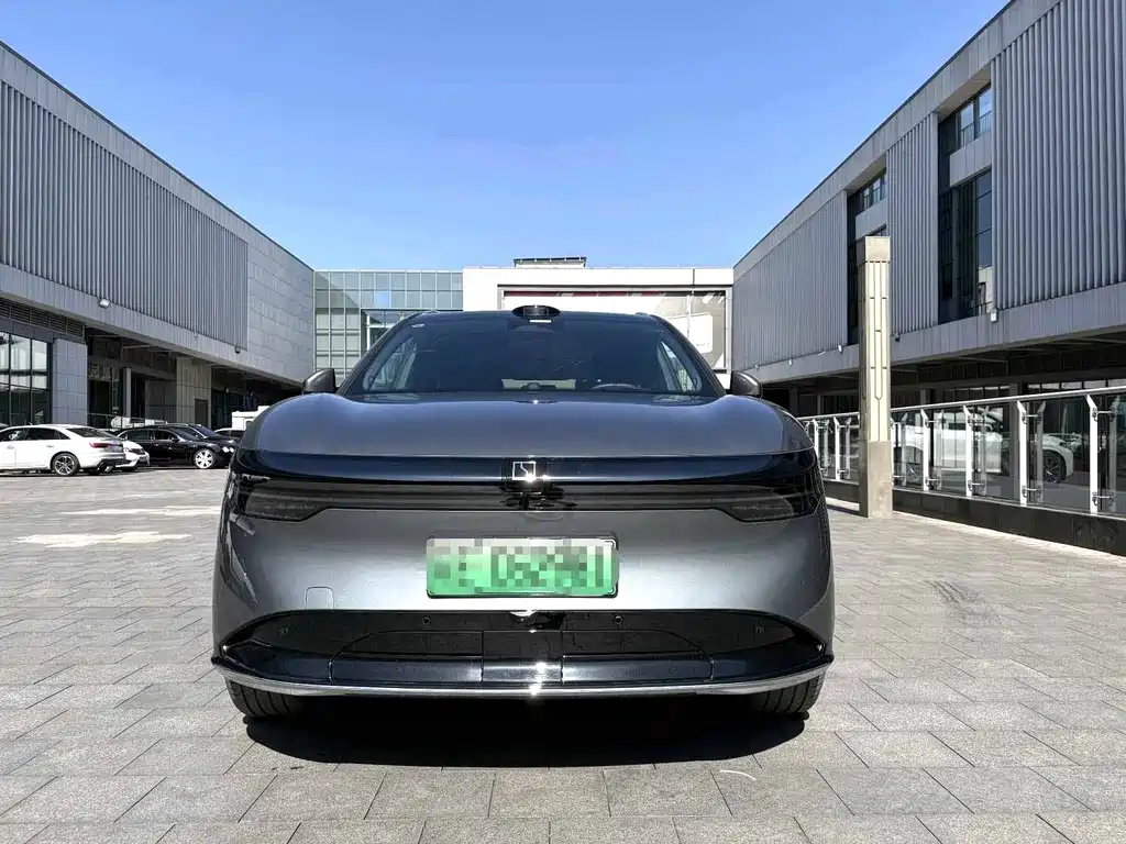 Zeekr 7X 2024