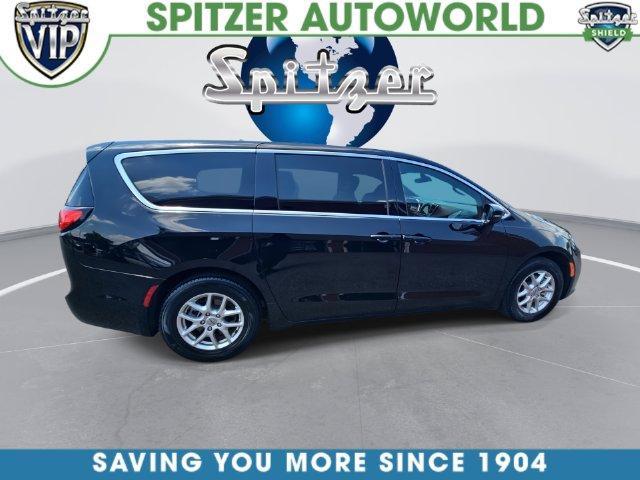 Chrysler Pacifica 2025