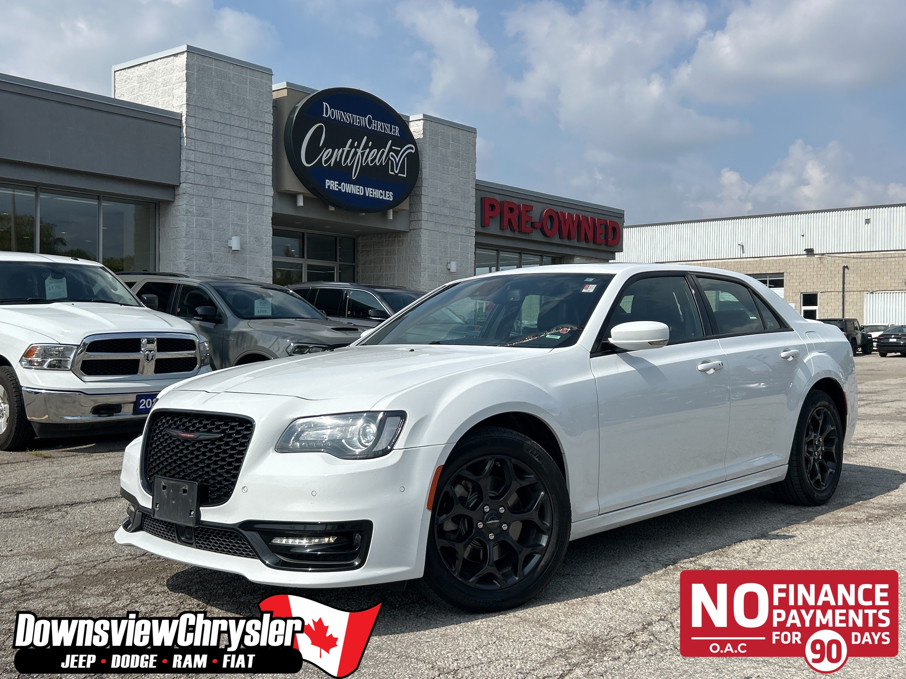 Chrysler 300 2023