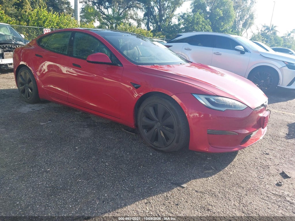 Tesla Model S 2021