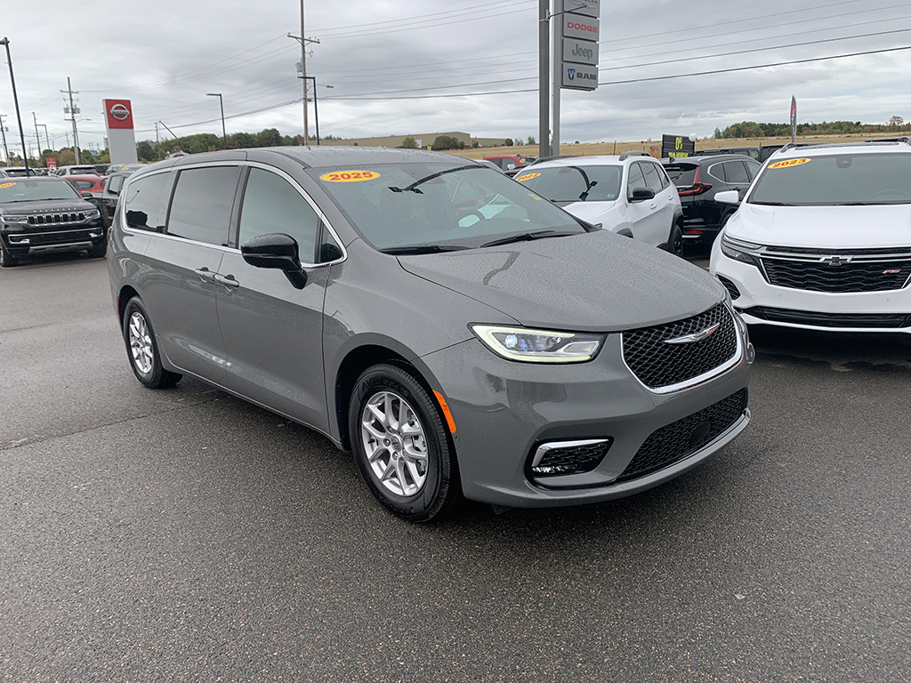Chrysler Pacifica 2025