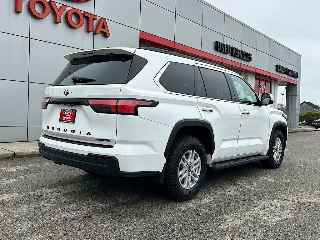 Toyota Sequoia 2025