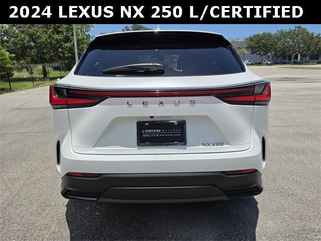 Lexus NX 2024