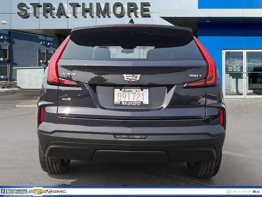 Cadillac XT4 2024