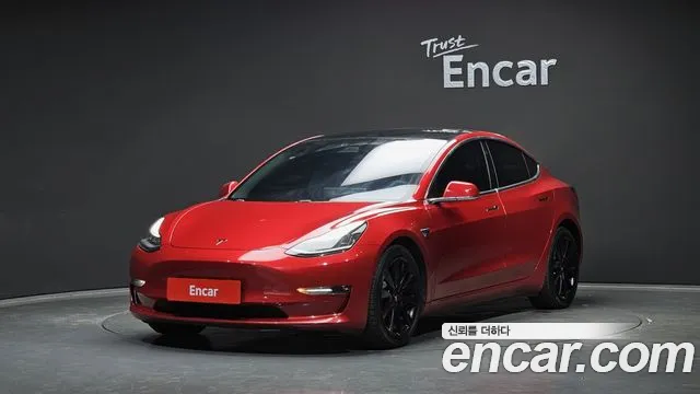 Tesla Model 3 2020