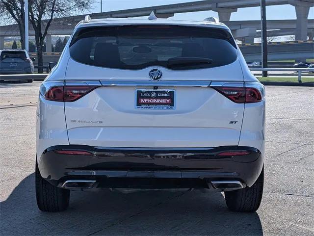 Buick Enclave 2023