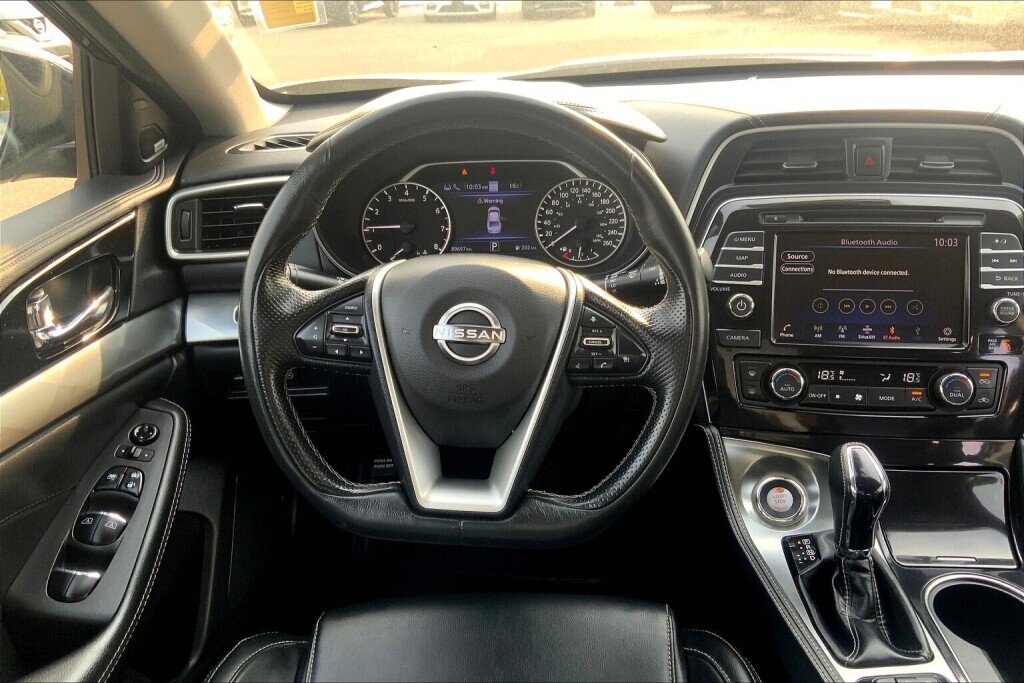 Nissan Maxima 2023