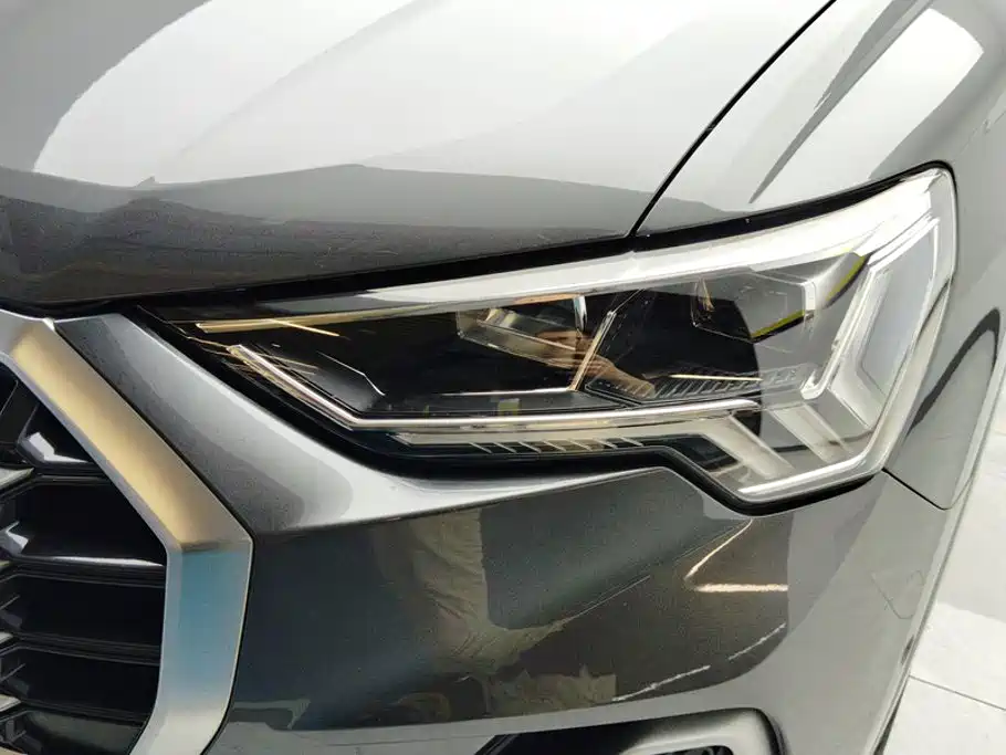 Audi Q3 2021