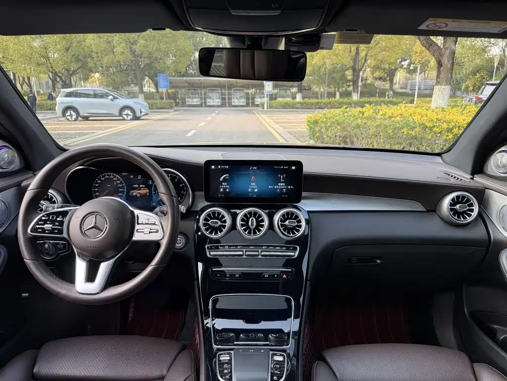Mercedes-Benz GLC 2022