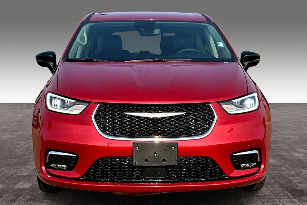 Chrysler Pacifica 2024