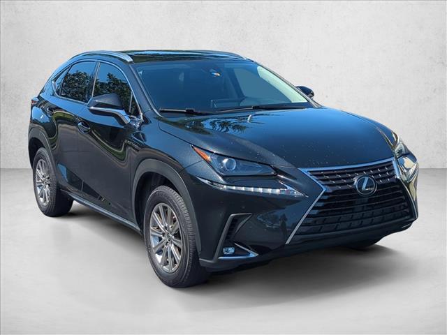 Lexus NX 300 2021