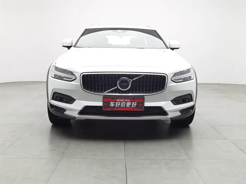 Volvo V90 2021