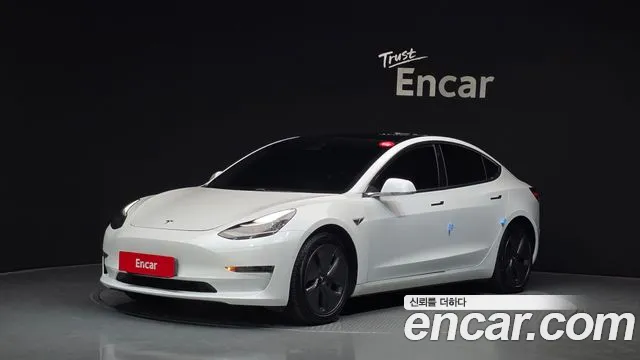 Tesla Model 3 2020